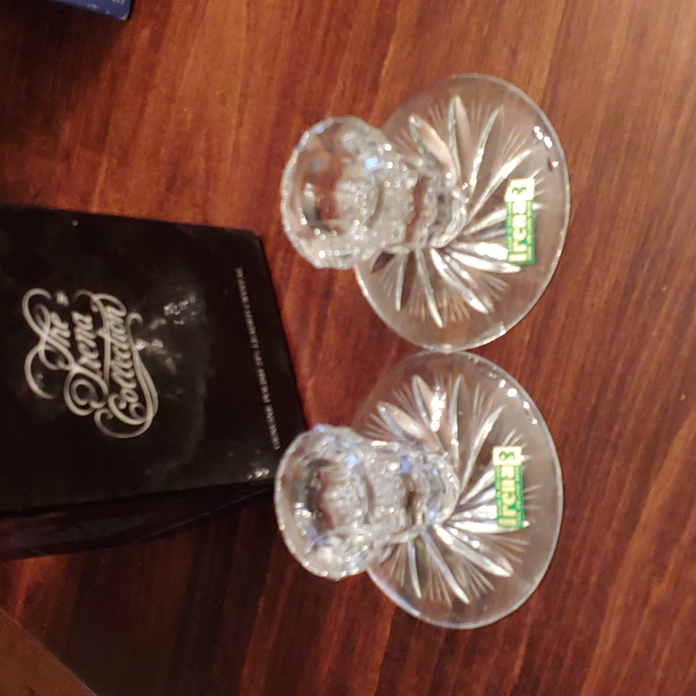 Set of 2 lead crystal candle sticks